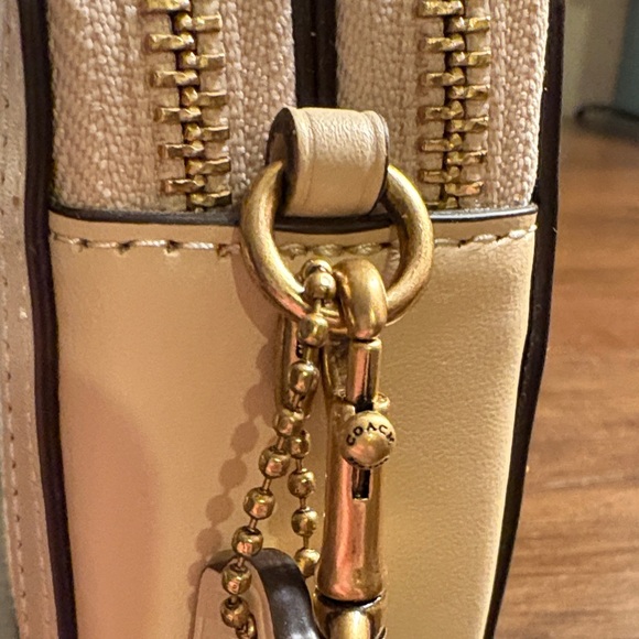 Coach Tan and Cream Crossbody and Wristlet Bag - Picture 11 of 12
